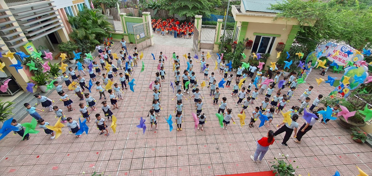 z4296415429486 5b5ebd2c06dba09b0691a863bc2a2f09 Copy