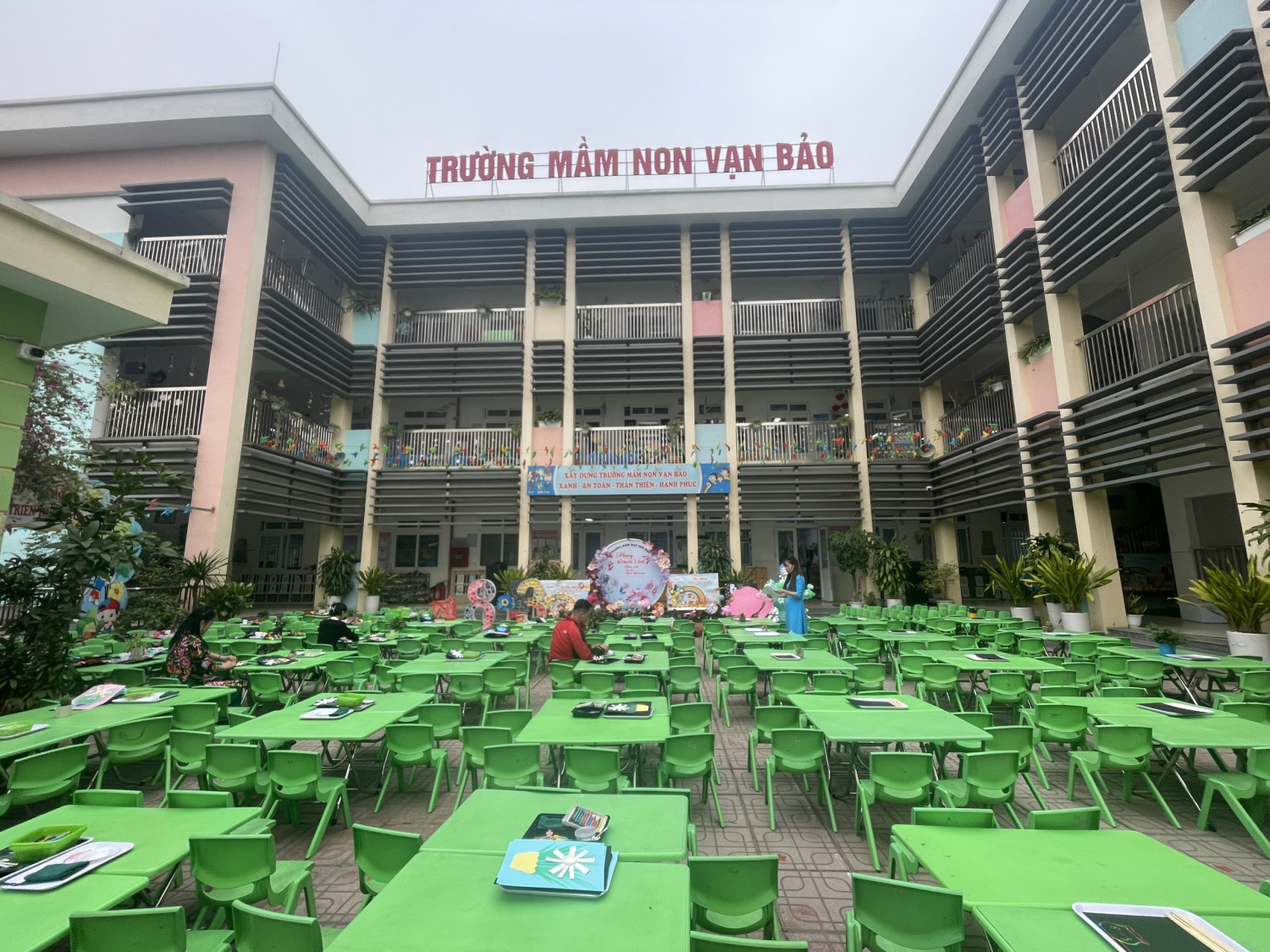 z5230030566989 0f40d31ea14fbacddd2f36f336980a62