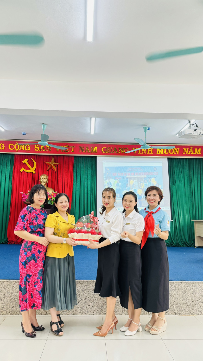 z5311455655729 bcf92fc0488b2dfd533cd2d8f3203c82